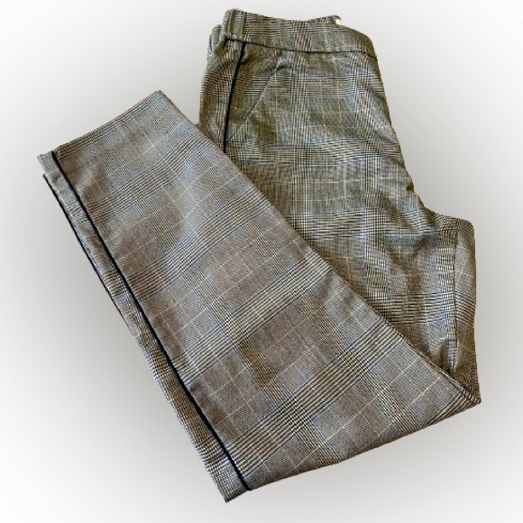 2 for $15 Women's light weight pants with elastic waist size S - Picture 2 of 5